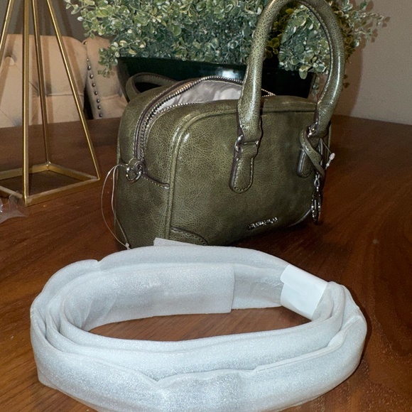 Michael Kors Thompson XS Distressed Convertible Satchel – Olive Green – NEW - Picture 3 of 7